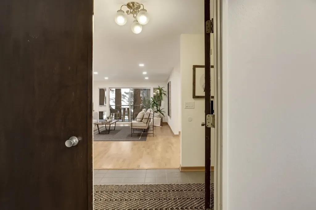 323 Monte Vista Avenue Oakland CA 94611