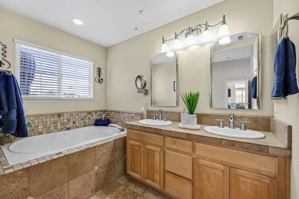 6257 Honeysuckle Drive Newark CA 94560