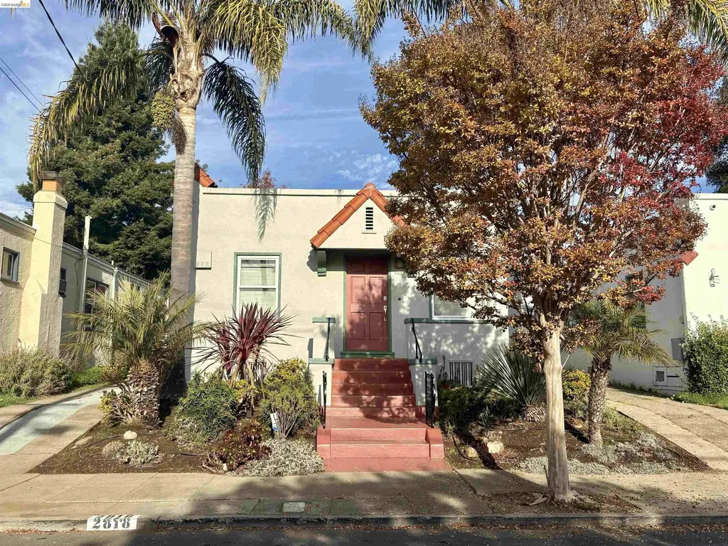 2818 Morgan Avenue Oakland CA 94602