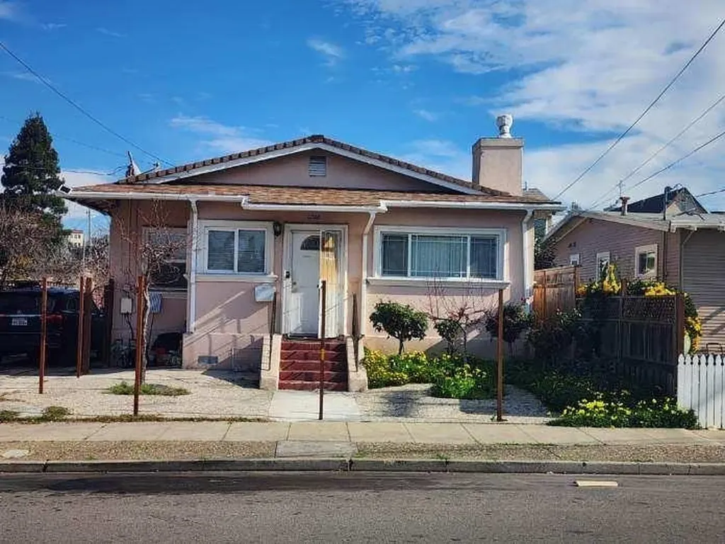 22168 Peralta Street Hayward CA 94541