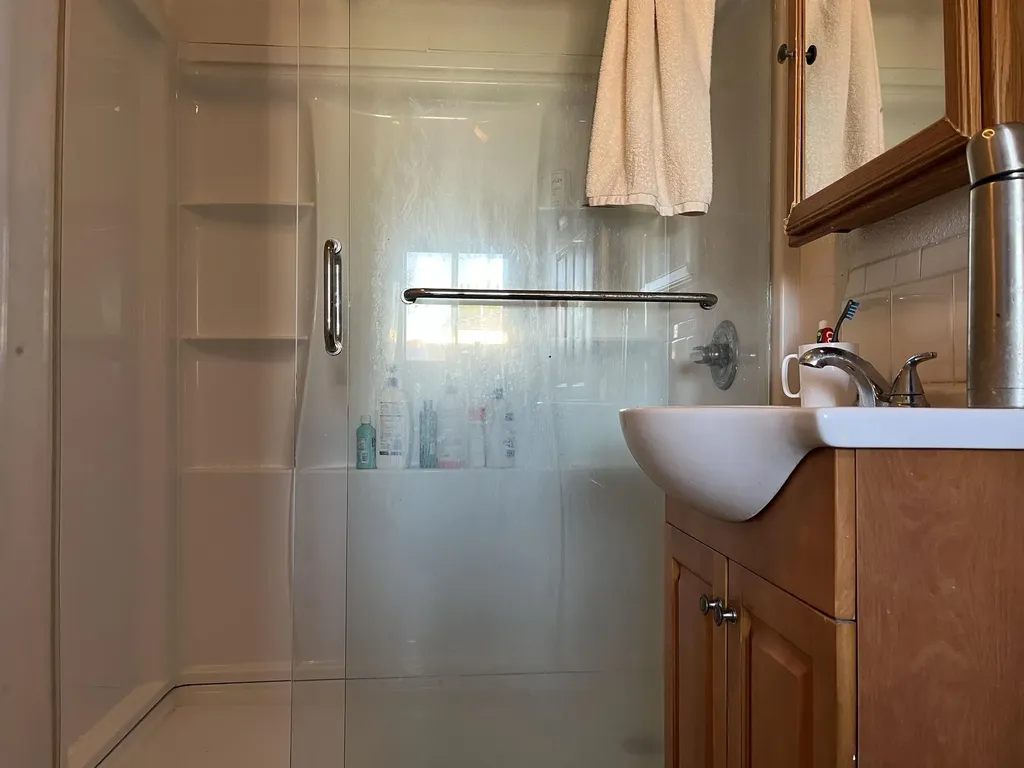 22168 Peralta Street Hayward CA 94541