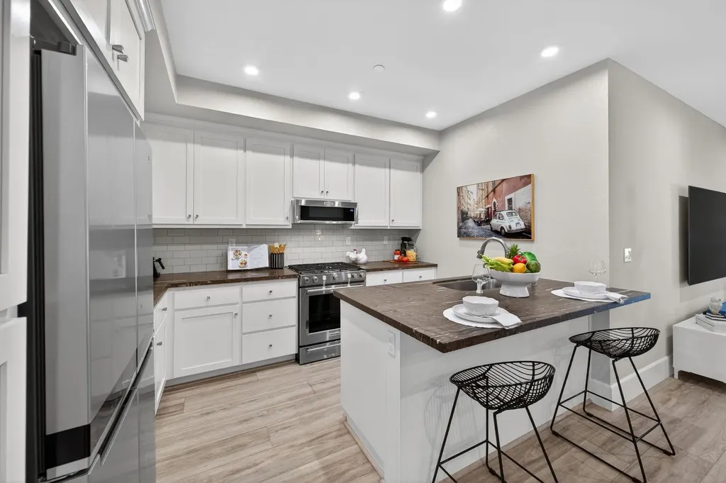 5425 Melissa Lane Dublin CA 94568