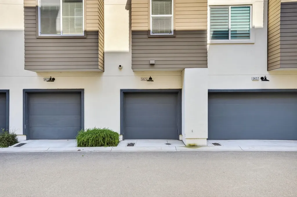 5425 Melissa Lane Dublin CA 94568