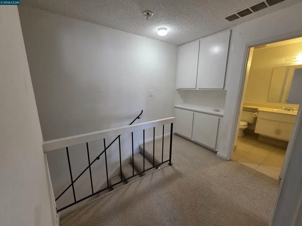 2581 El Portal Drive San Pablo CA 94806