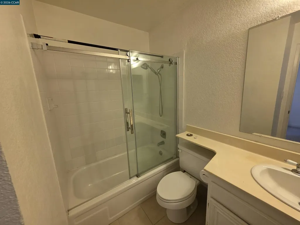 2581 El Portal Drive San Pablo CA 94806