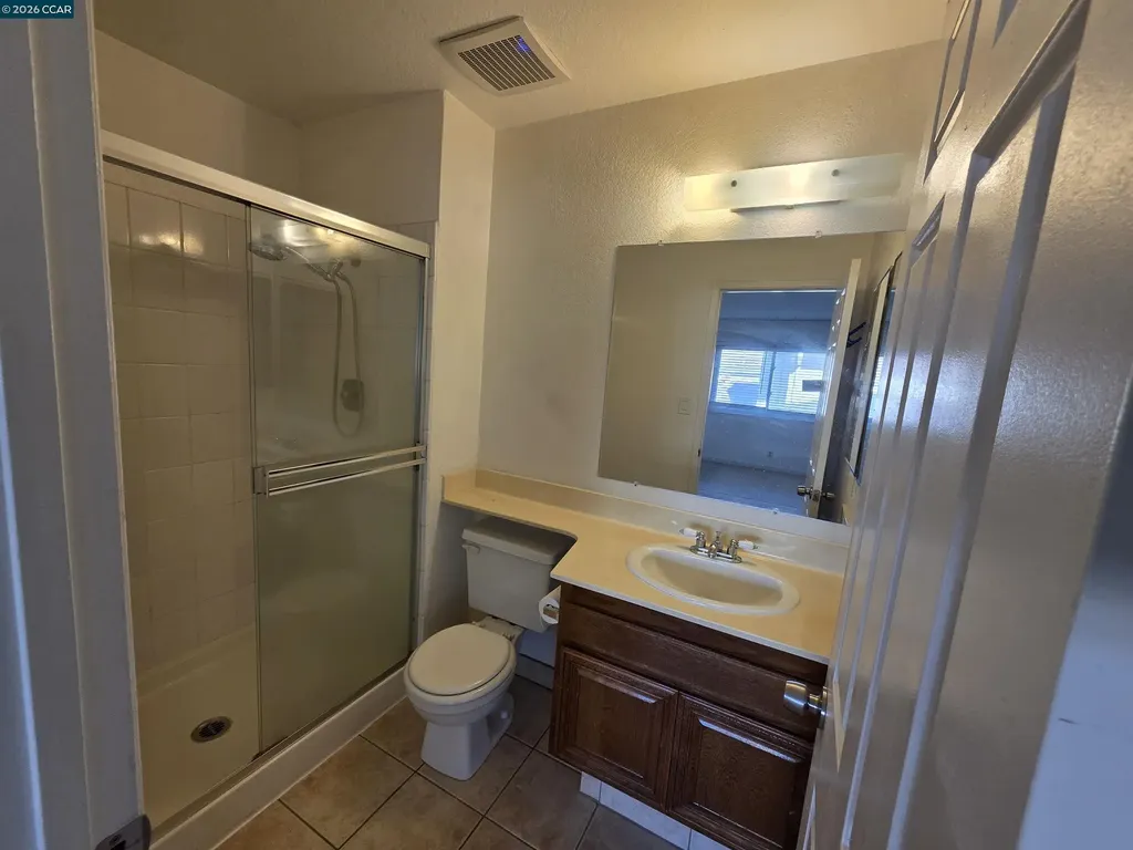 2581 El Portal Drive San Pablo CA 94806