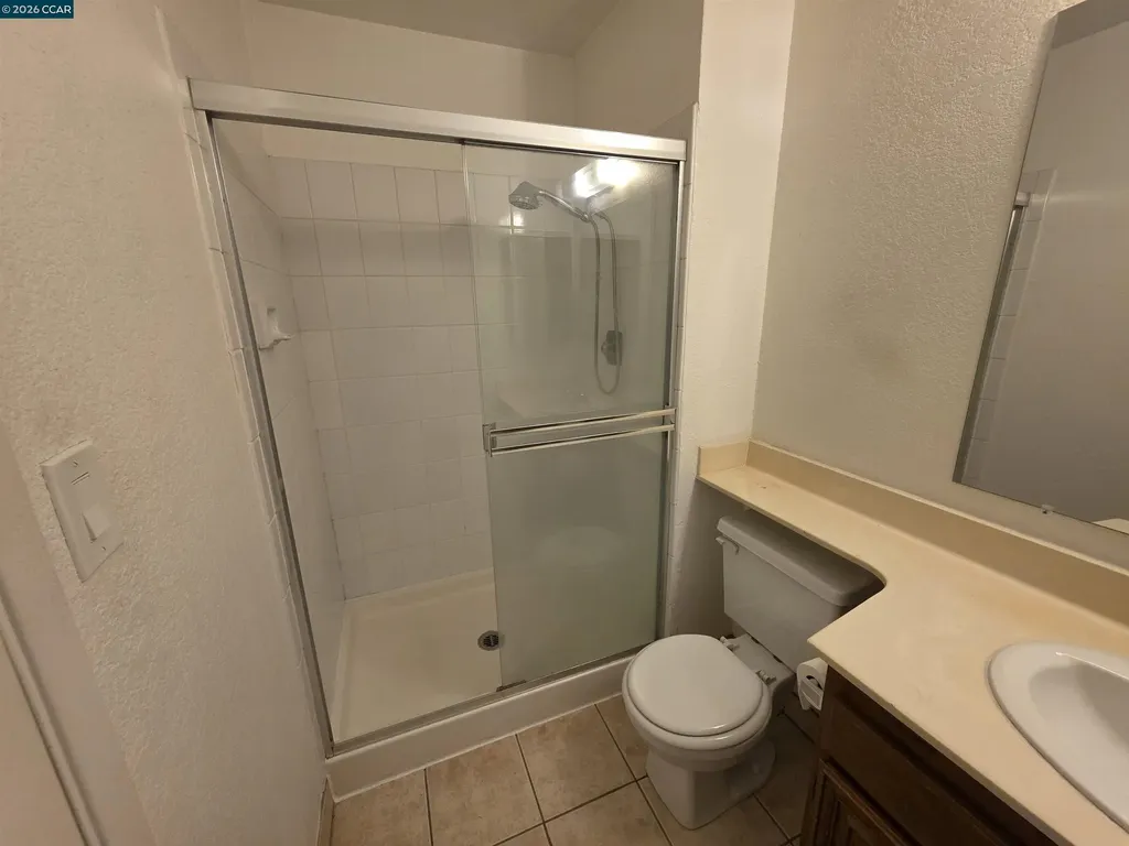 2581 El Portal Drive San Pablo CA 94806