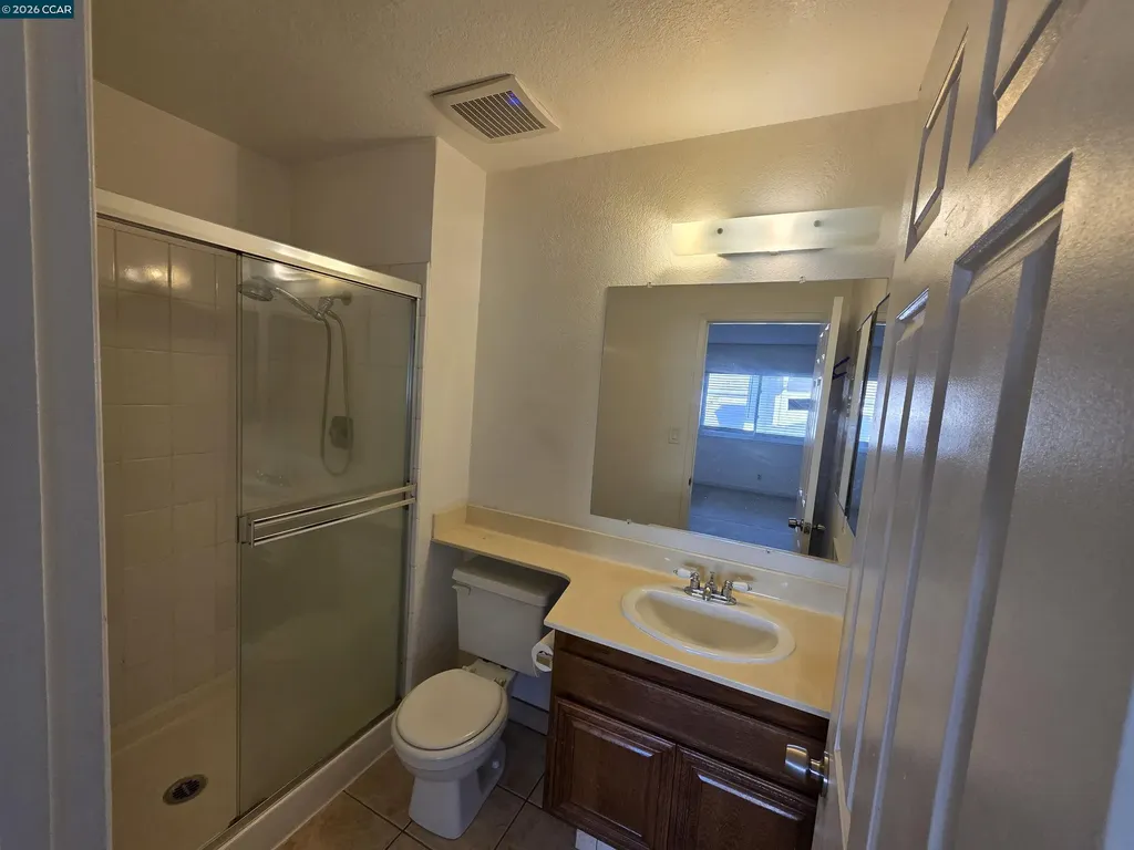 2581 El Portal Drive San Pablo CA 94806