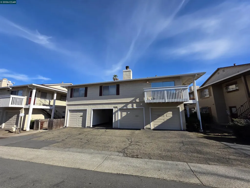 2581 El Portal Drive San Pablo CA 94806