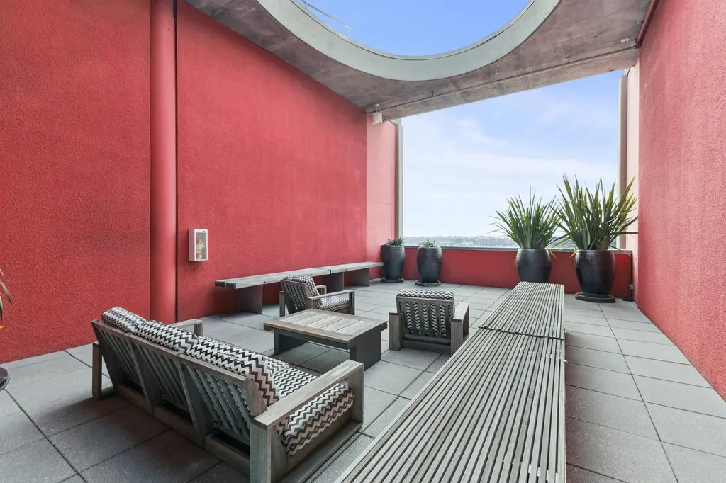 311 Oak Street Oakland CA 94607