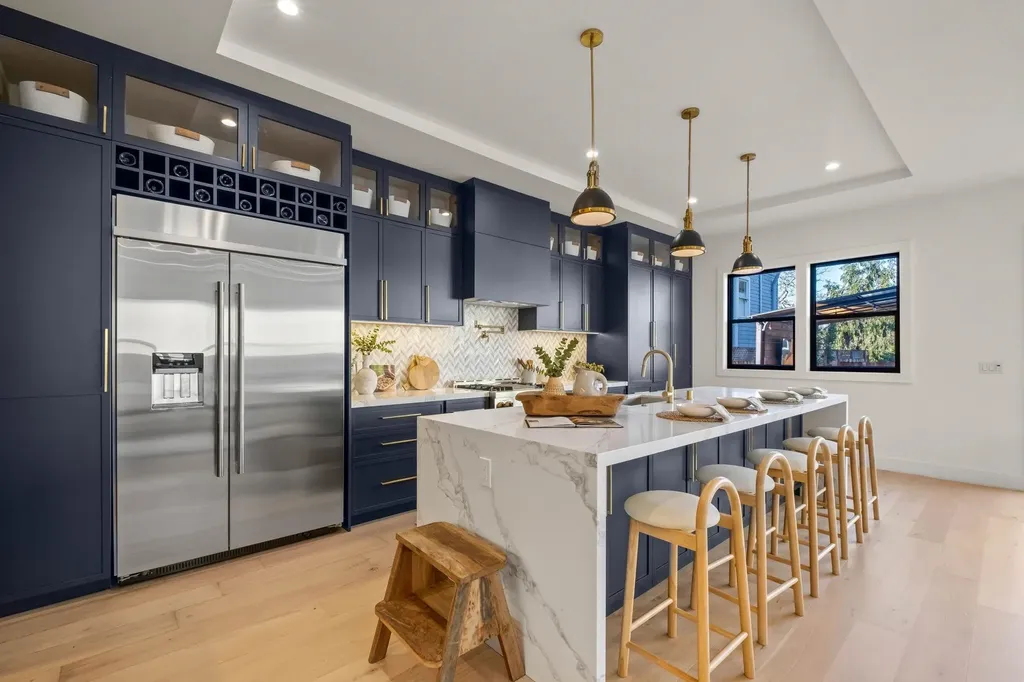 5229 Miles Avenue Oakland CA 94618