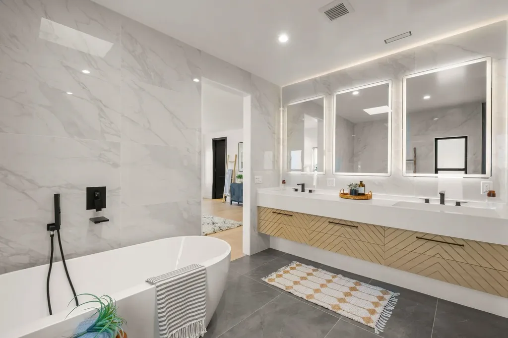 5229 Miles Avenue Oakland CA 94618