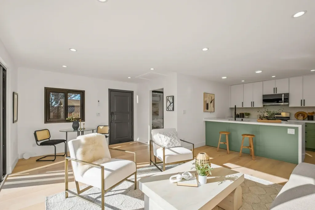 5229 Miles Avenue Oakland CA 94618