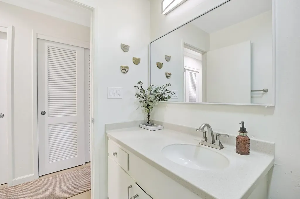 407 Orange Street Oakland CA 94610