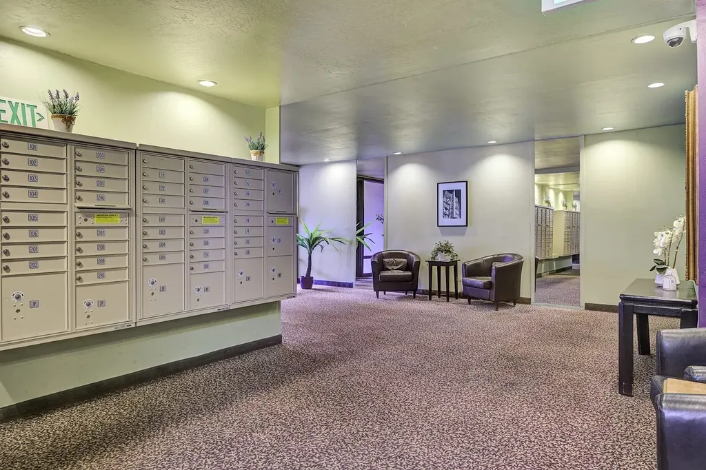407 Orange Street Oakland CA 94610