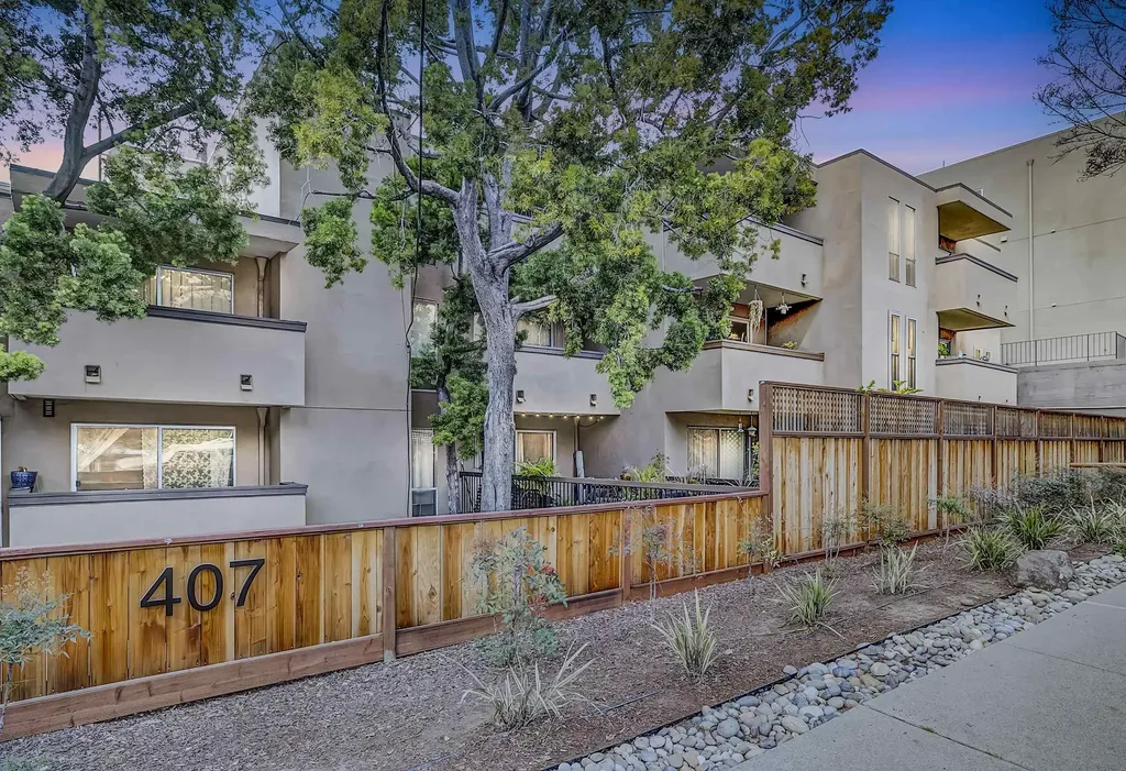 407 Orange Street Oakland CA 94610
