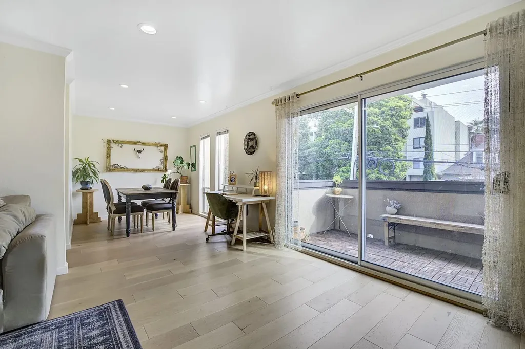 407 Orange Street Oakland CA 94610