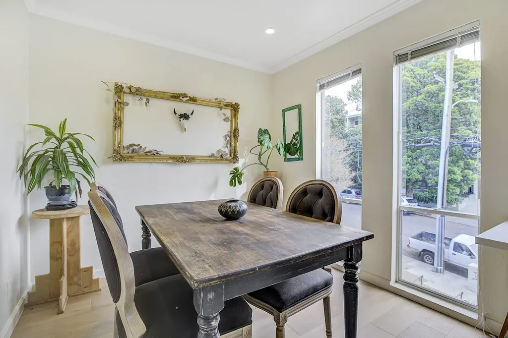 407 Orange Street Oakland CA 94610