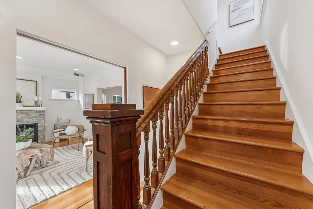 688 57th Street Oakland CA 94609