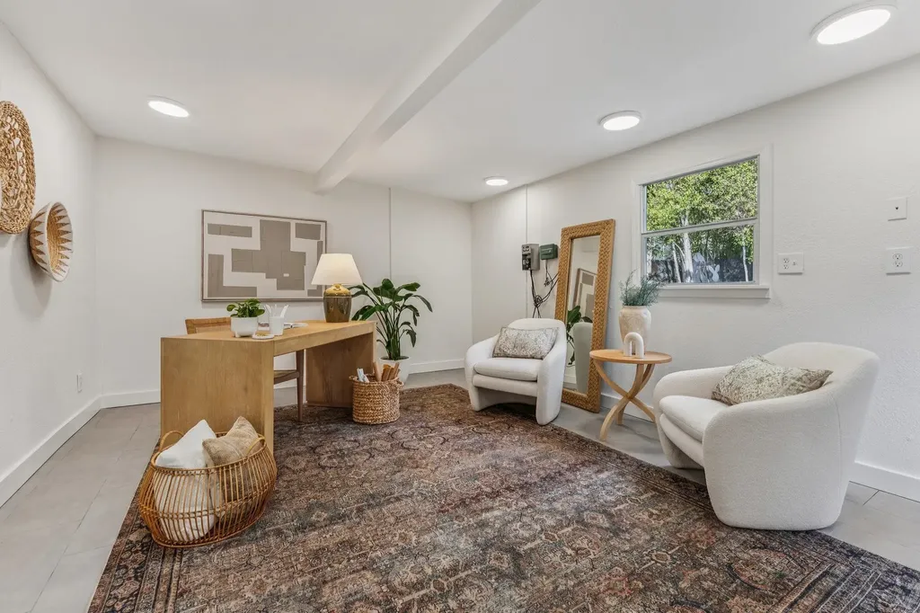 688 57th Street Oakland CA 94609