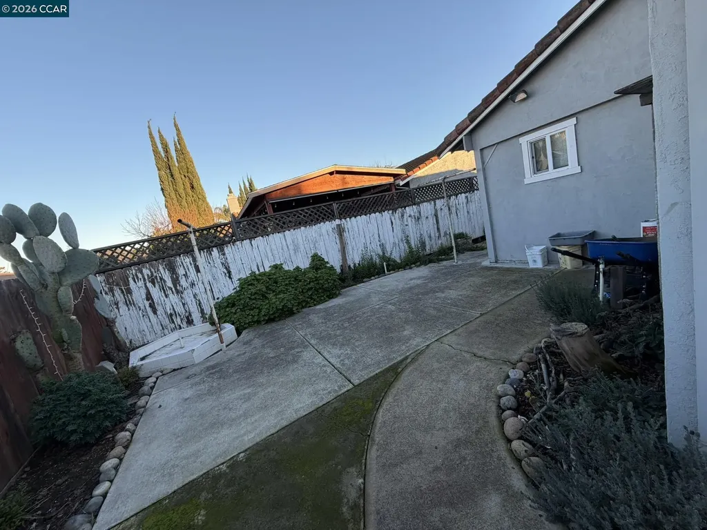 606 20th Street Antioch CA 94509