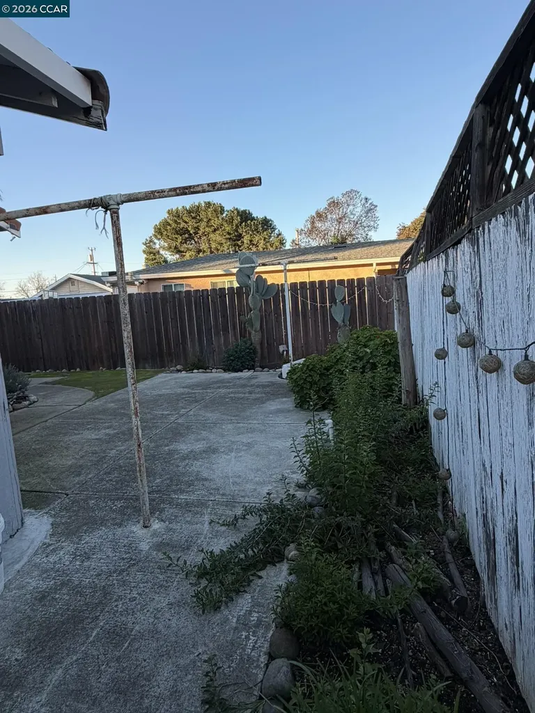 606 20th Street Antioch CA 94509