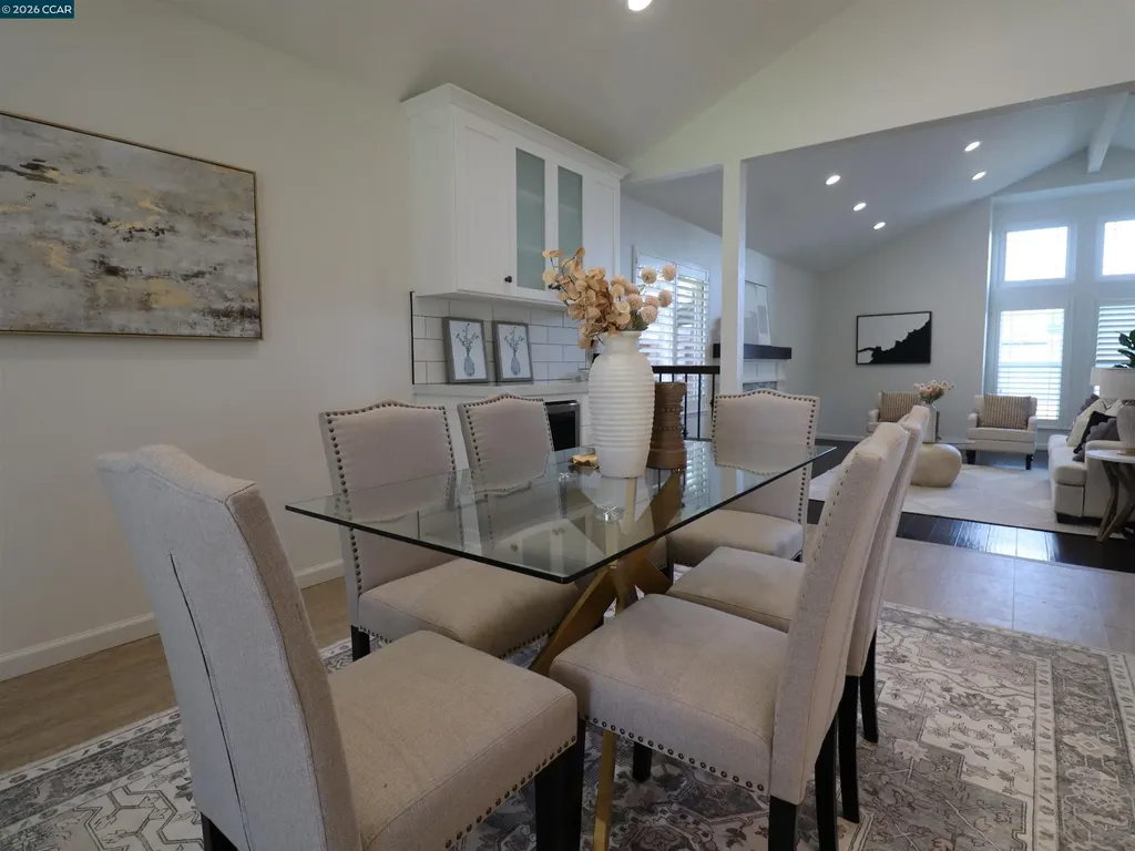 8240 Rhoda Avenue Dublin CA 94568