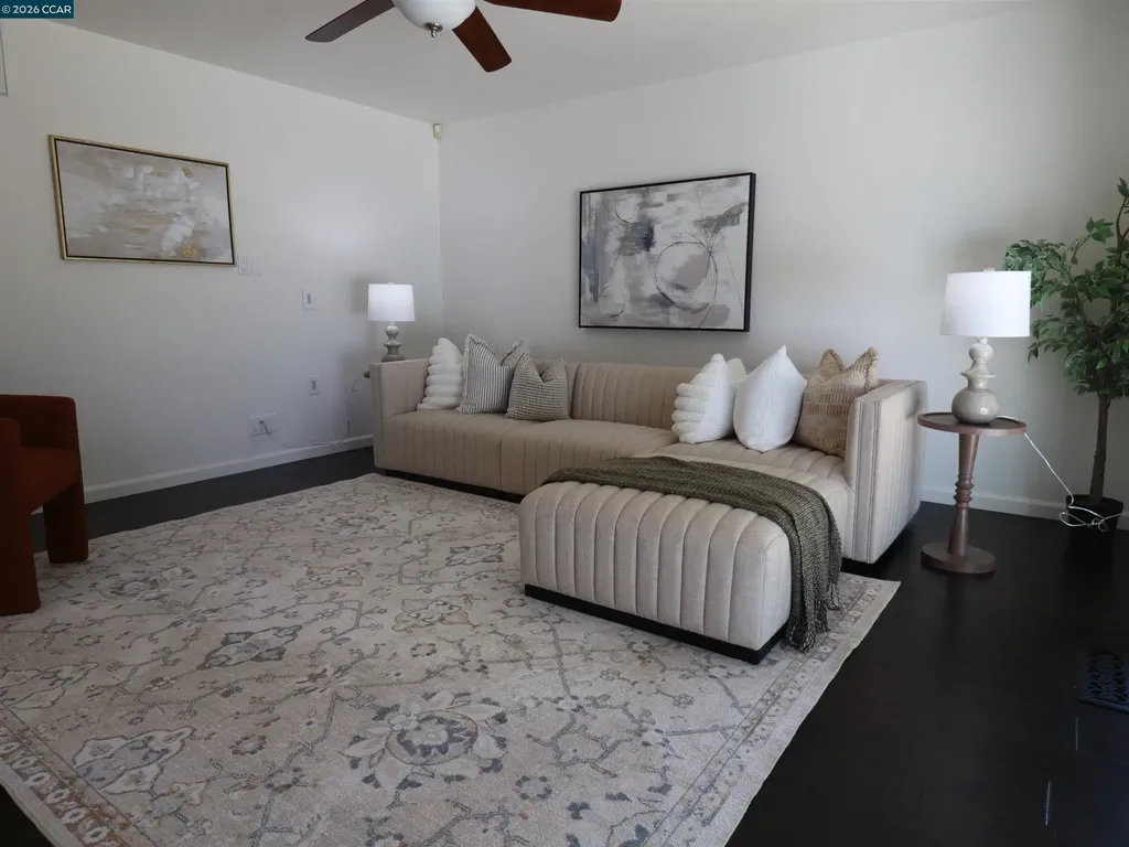 8240 Rhoda Avenue Dublin CA 94568