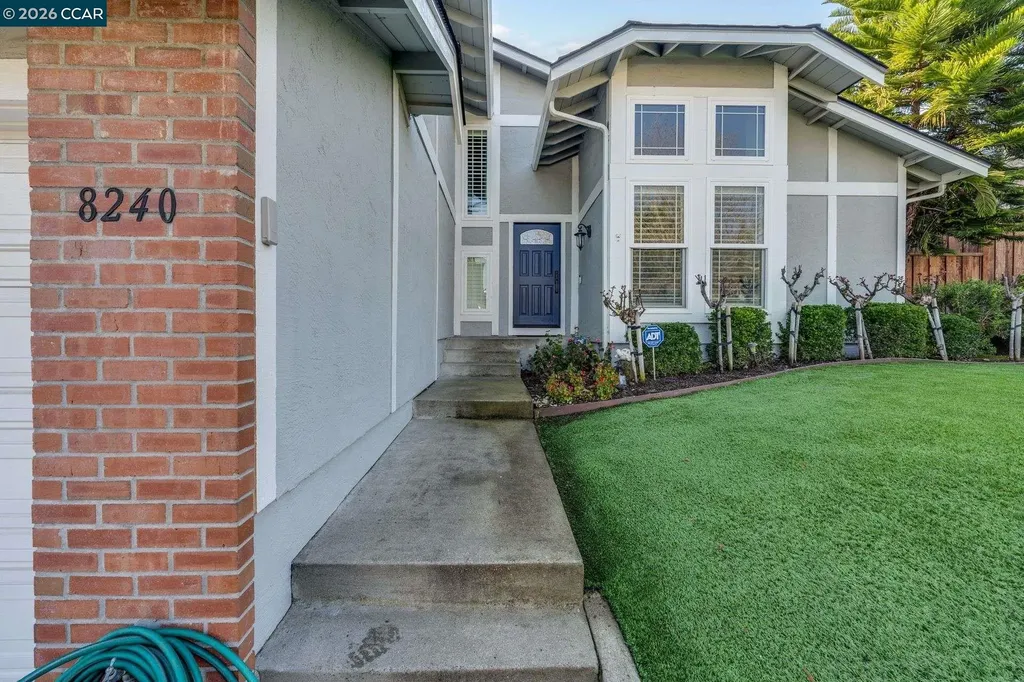 8240 Rhoda Avenue Dublin CA 94568