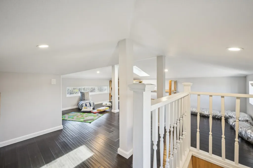 3033 Ellis Street Berkeley CA 94703