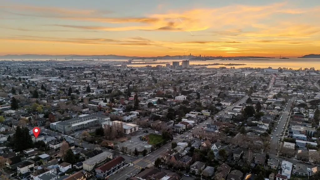 3033 Ellis Street Berkeley CA 94703