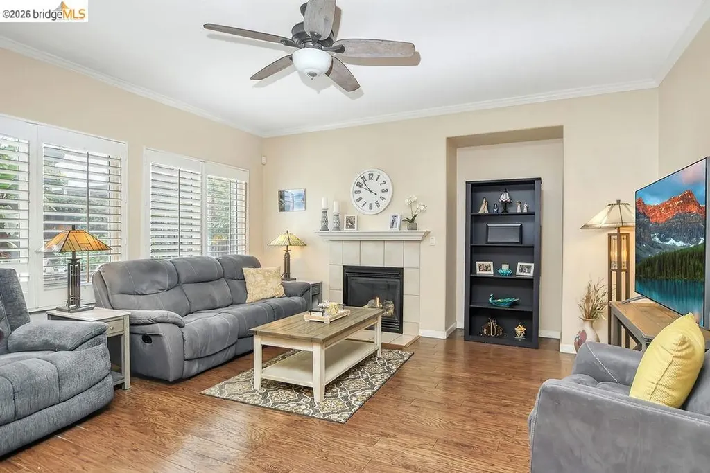 5016 Montevino Way Oakley CA 94561
