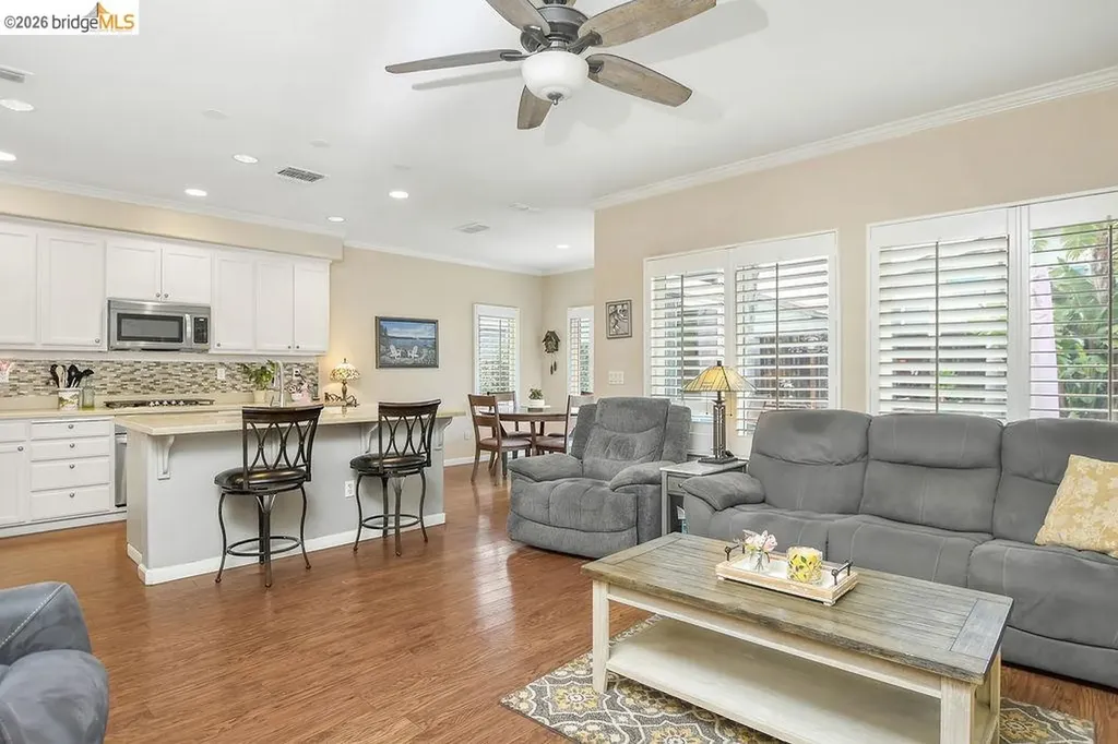 5016 Montevino Way Oakley CA 94561