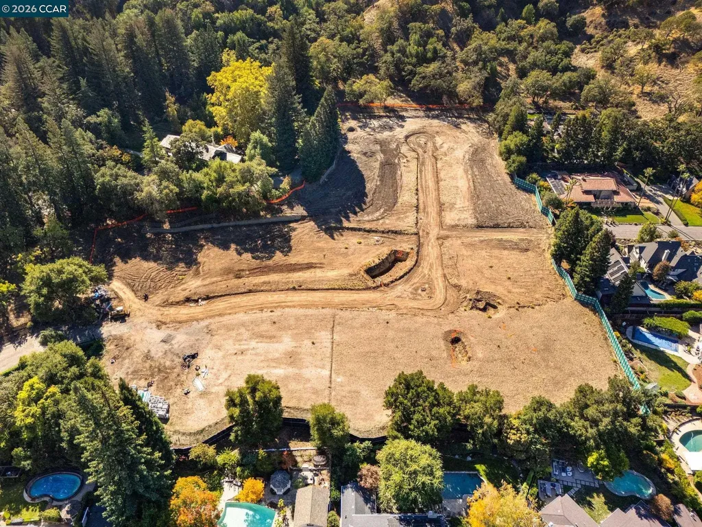 71 Dot Drive Alamo CA 94507