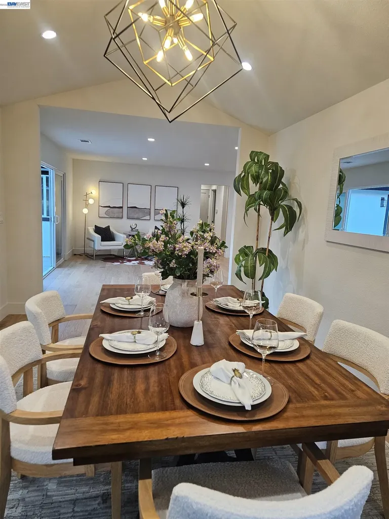 3161 Plymouth Road Lafayette CA 94549