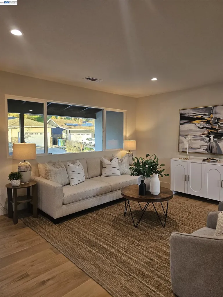 3161 Plymouth Road Lafayette CA 94549