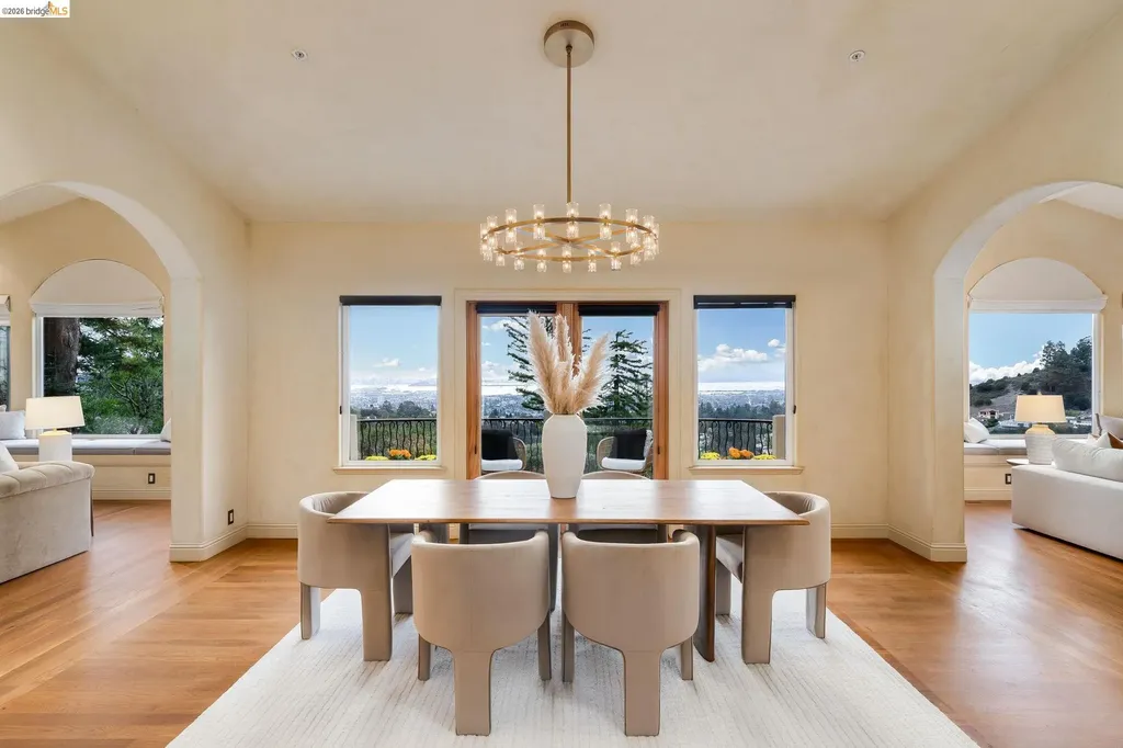 6257 Virgo Road Oakland CA 94611