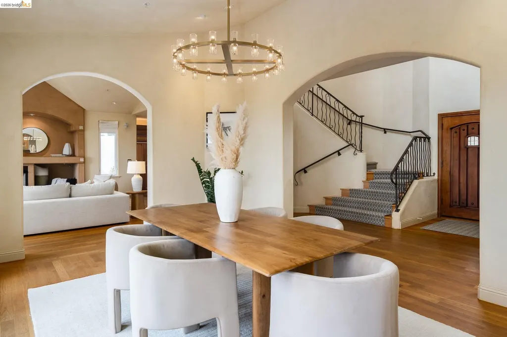 6257 Virgo Road Oakland CA 94611