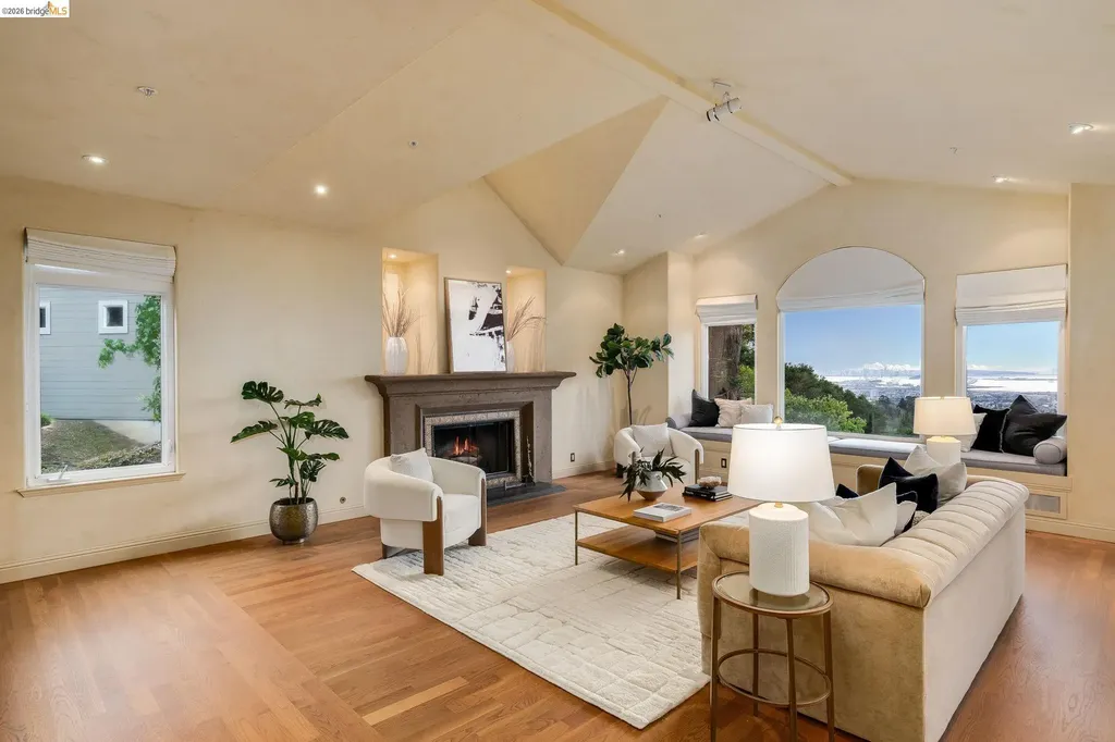 6257 Virgo Road Oakland CA 94611