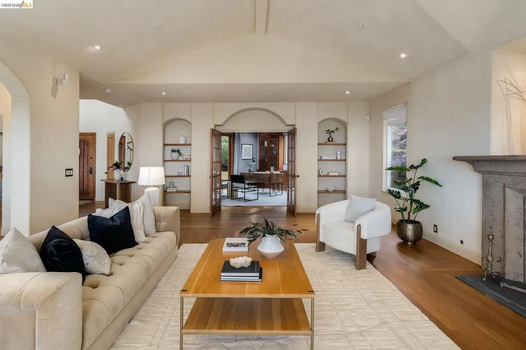 6257 Virgo Road Oakland CA 94611