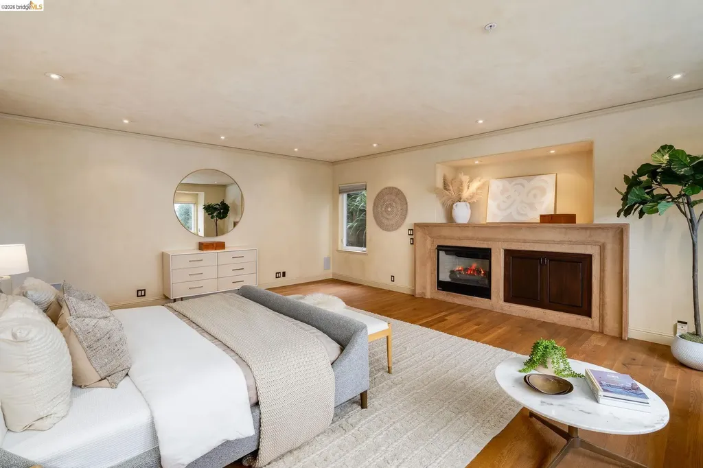 6257 Virgo Road Oakland CA 94611