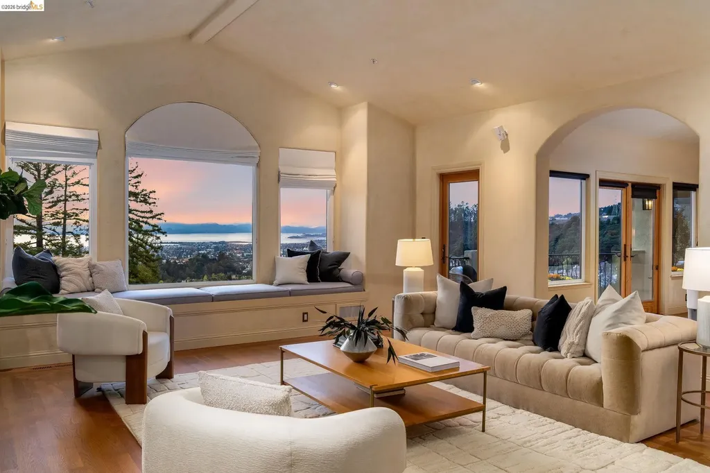 6257 Virgo Road Oakland CA 94611