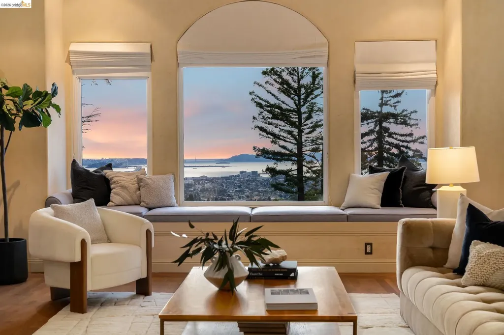 6257 Virgo Road Oakland CA 94611