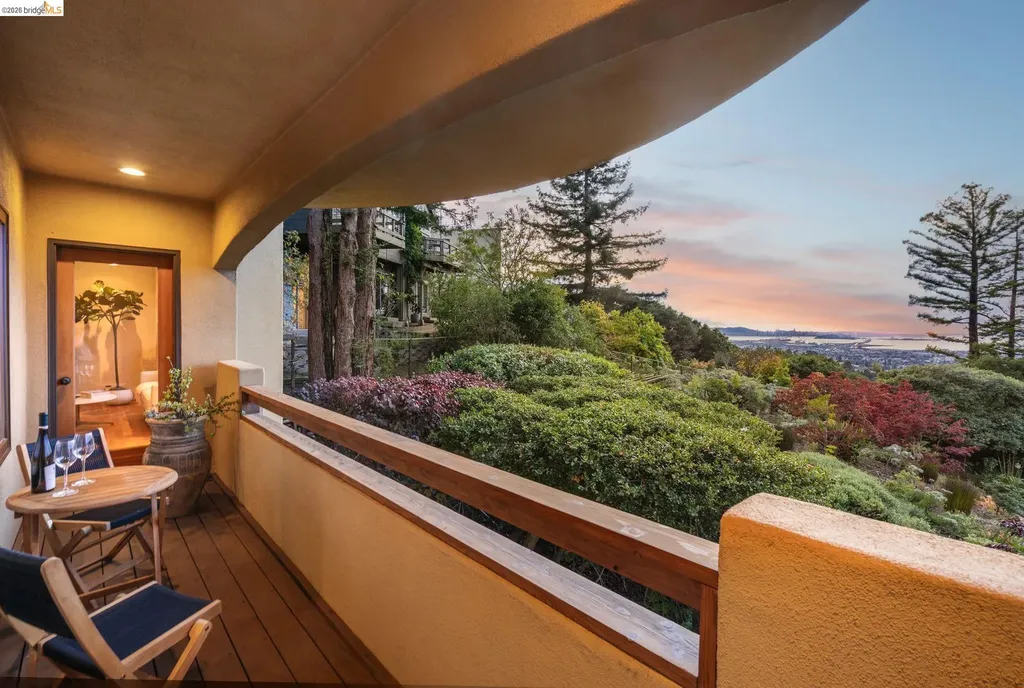 6257 Virgo Road Oakland CA 94611