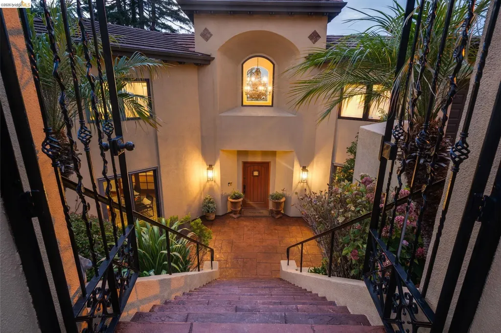 6257 Virgo Road Oakland CA 94611