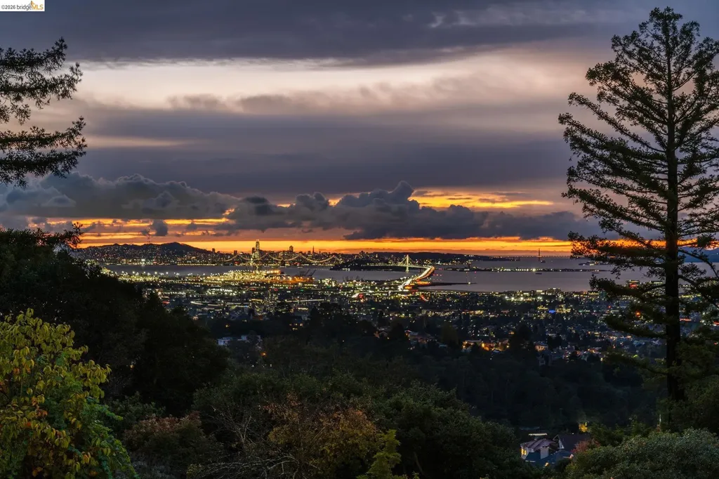 6257 Virgo Road Oakland CA 94611