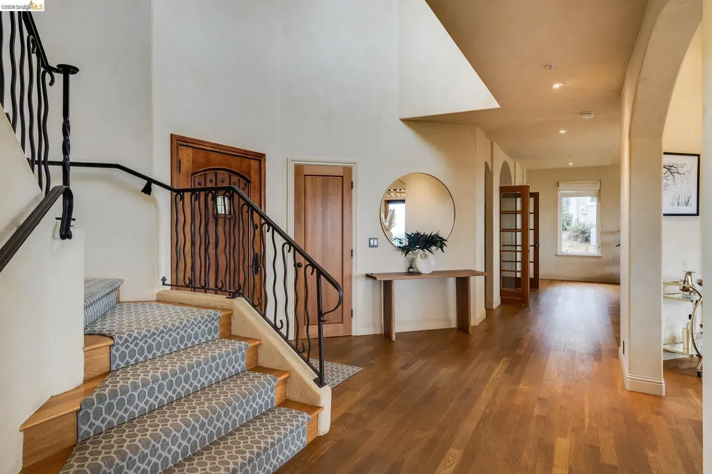 6257 Virgo Road Oakland CA 94611