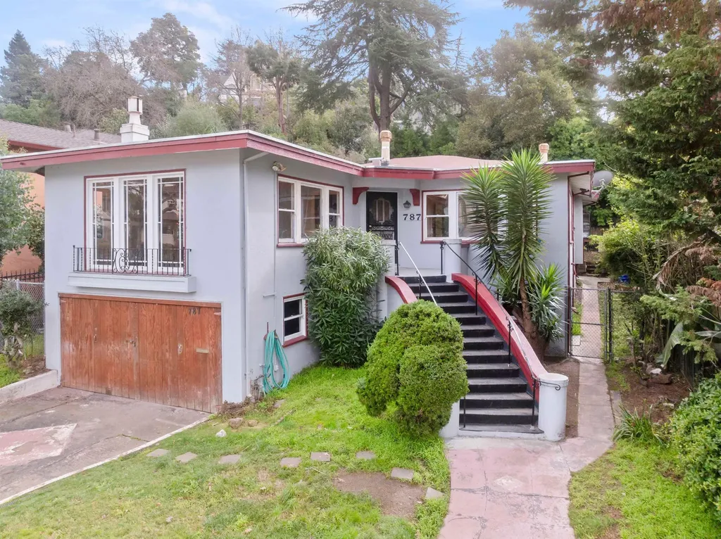 787 Mandana Boulevard Oakland CA 94610