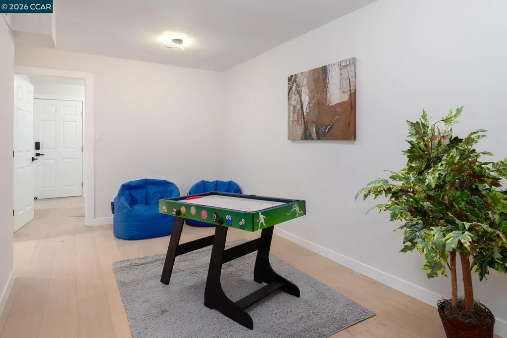 1515 Hampel Street Oakland CA 94602