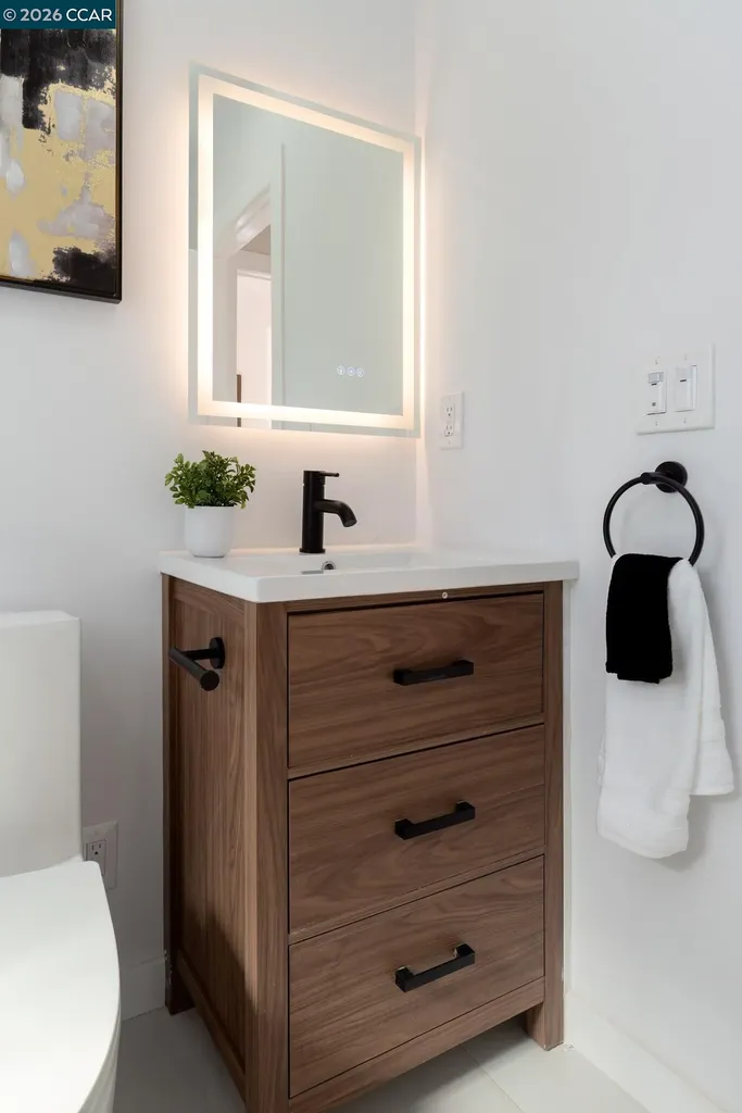 1515 Hampel Street Oakland CA 94602